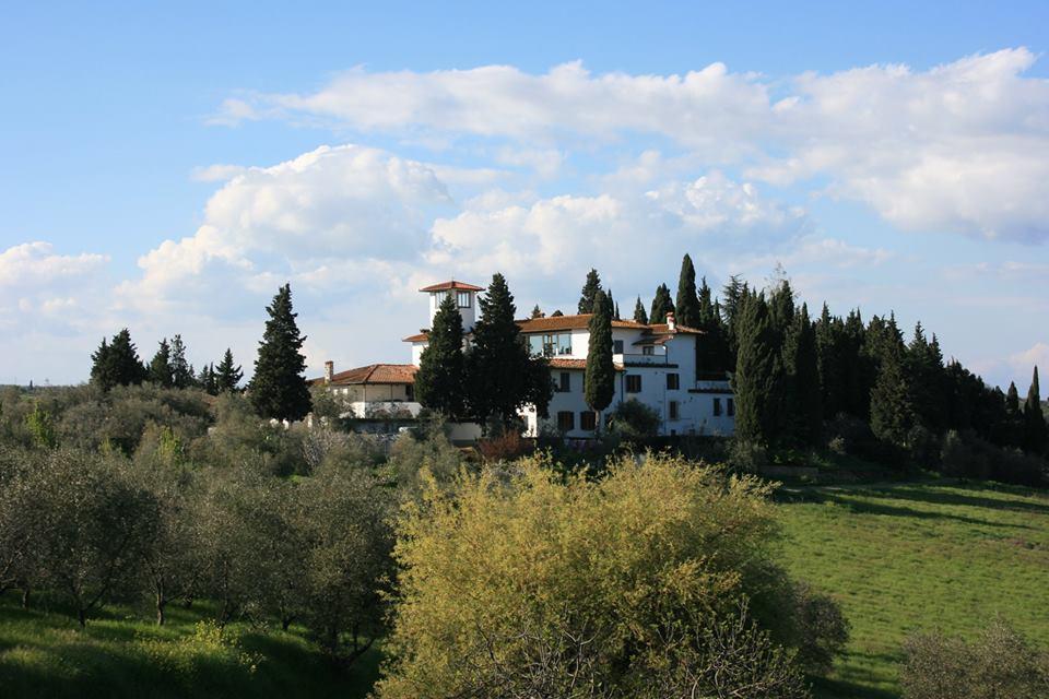 لاسترا أَ سينيا Villa Le Sorti الغرفة الصورة